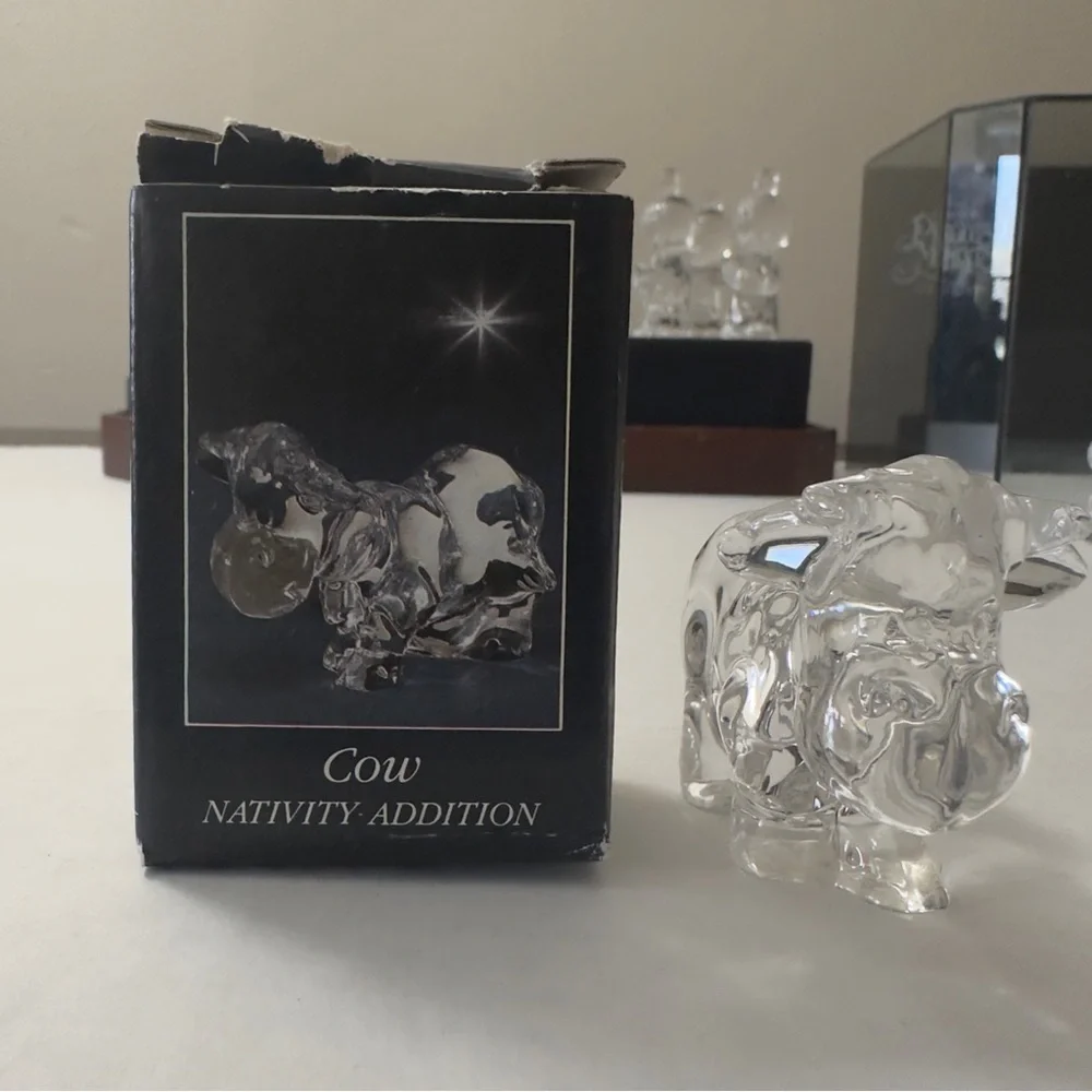 VTG Enesco Precious Moments 11 Pc Lead Crystal Nativity Set w/ Display Case